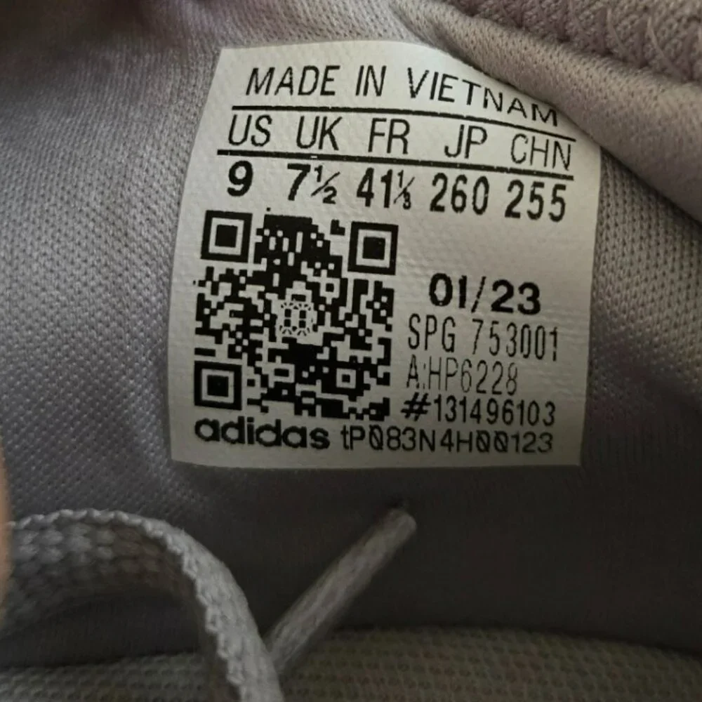 adidas Size 9 Women's Cloudfoam Pure Shoes Light Gray Silver